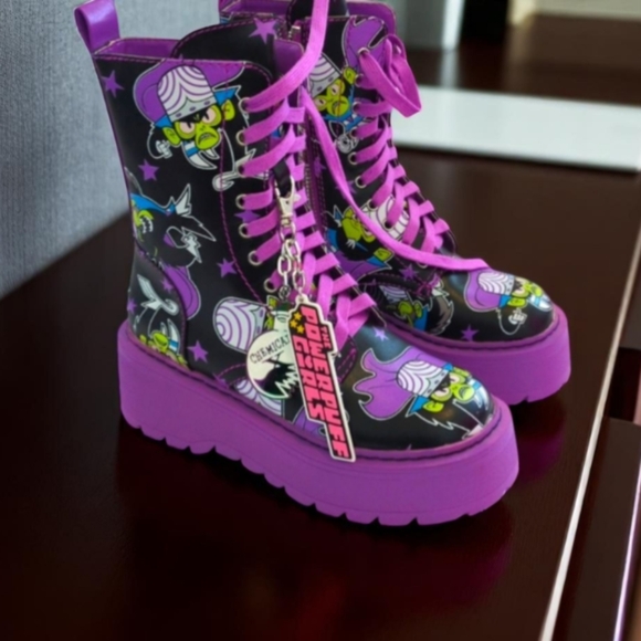 Vintage Power Puff Girls Mojo Jo Jo Combat Boots - Picture 2 of 16